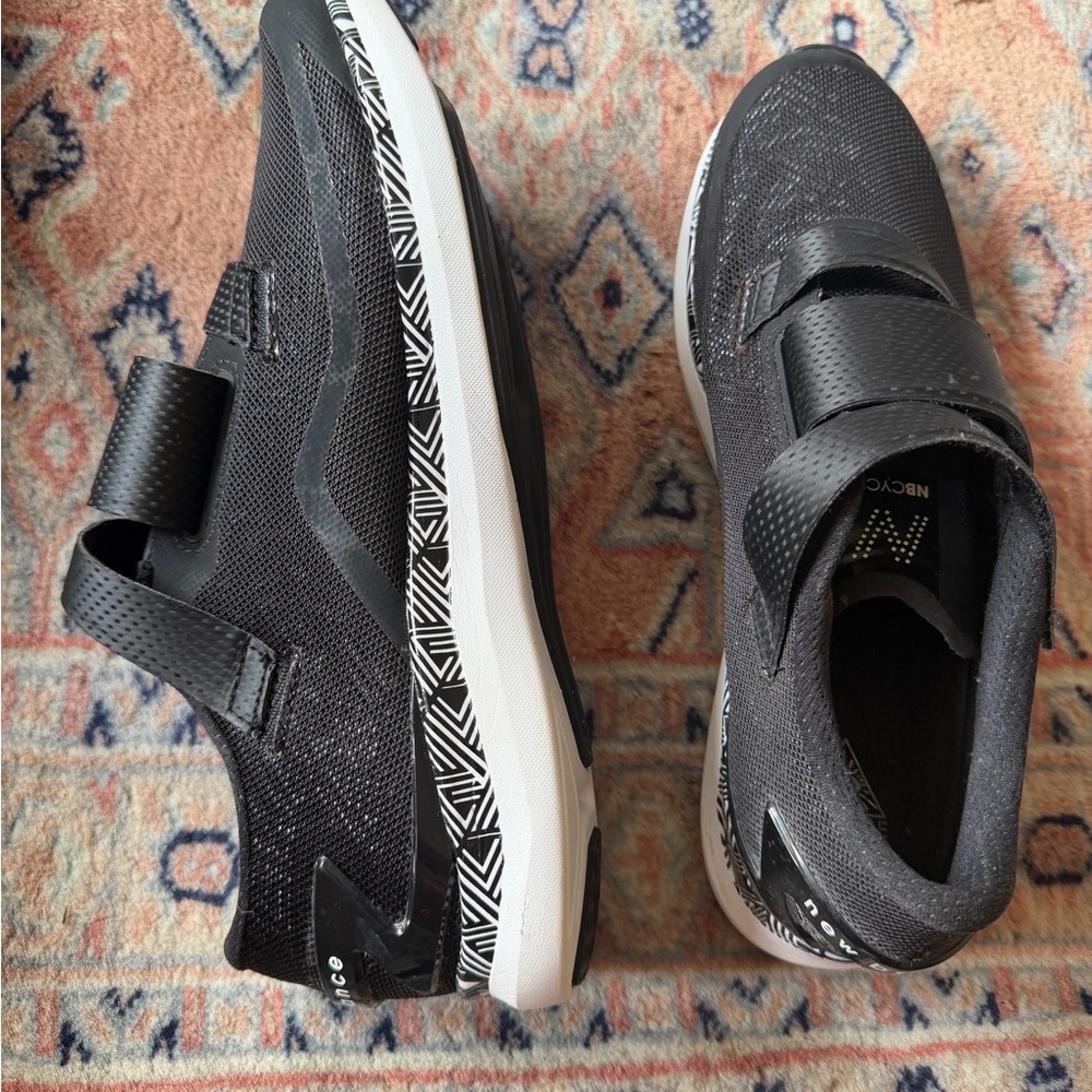 New Balance - NBCycle Black Velcro Cycle Shoes Women’s 10 - Picture 2 of 6